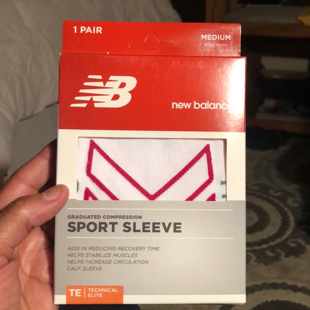 New Balance Graduated Compression Calf Sleeve (Md)